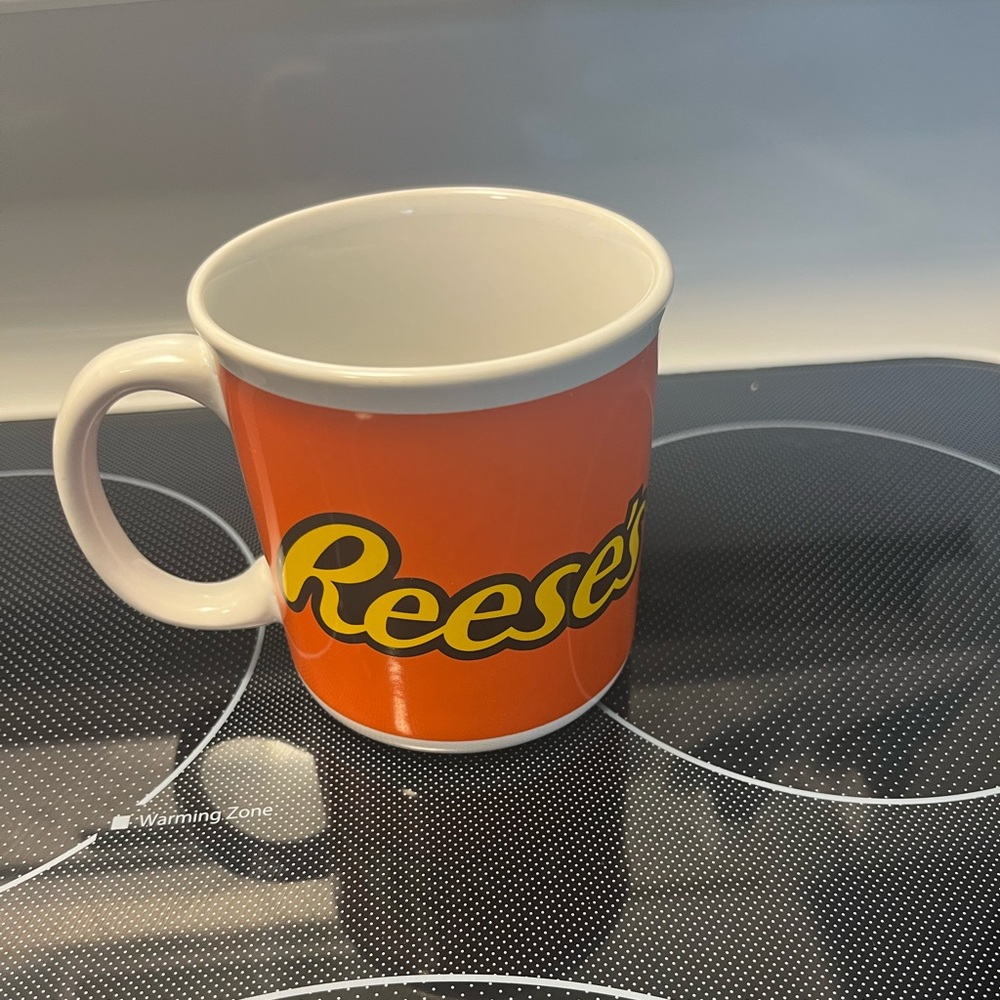 Reese’s Coffee Mug - Picture 2 of 4